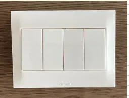 Plastic & metal - LE GRAND SWITCH